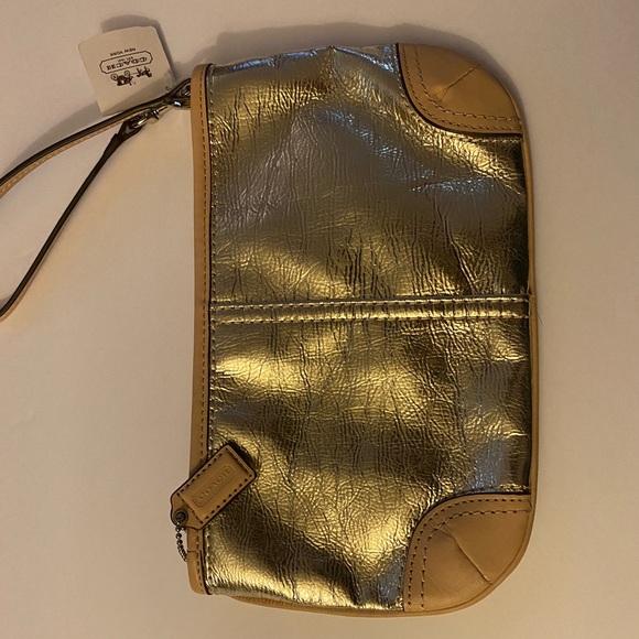 Coach clutch - Picture 2 of 3